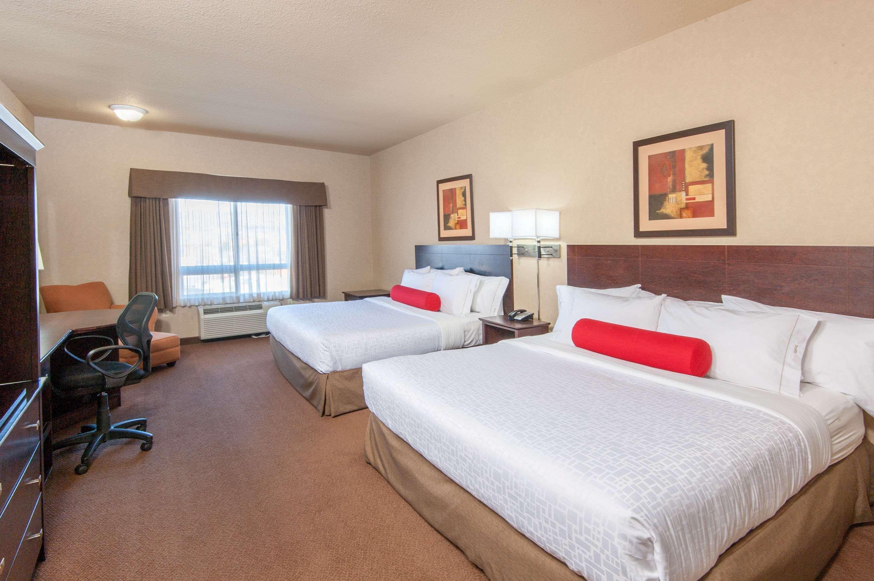 Ramada By Wyndham Drumheller Hotel & Suites Zewnętrze zdjęcie