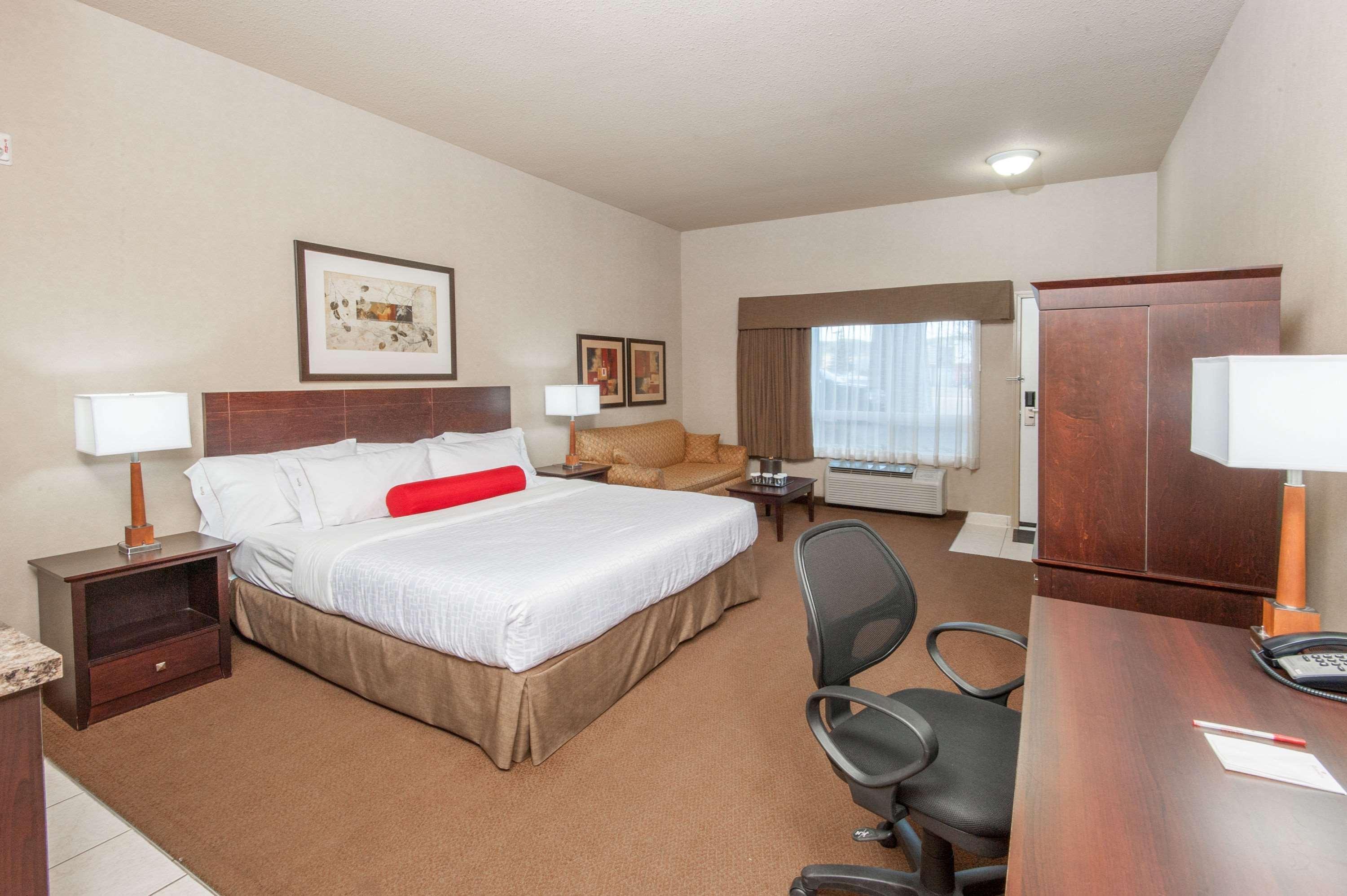 Ramada By Wyndham Drumheller Hotel & Suites Zewnętrze zdjęcie